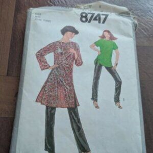 Simplicity 8747 Female Pants Top Size 6-8 Vintage 70's Pattern